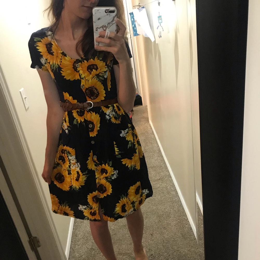 Darling navy sunflower summer dress